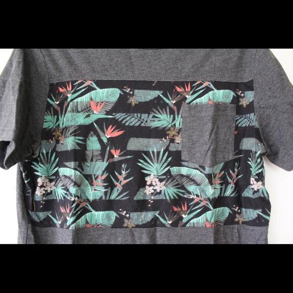 Tony Hawk | men’s graphic tee gray and floral - Picture 5 of 7